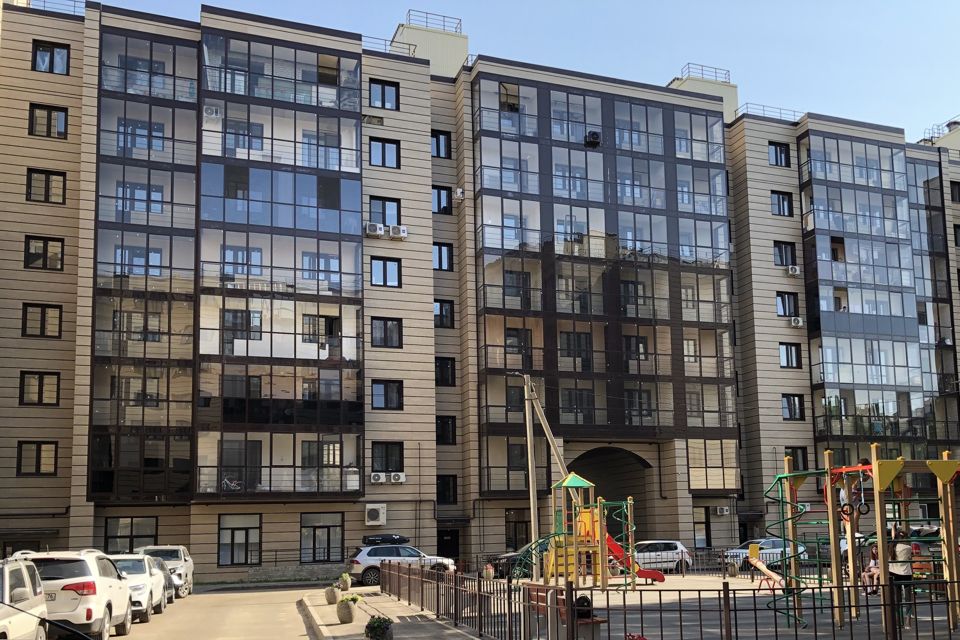 Купить 3-комнатную квартиру, 107.3 м² по адресу Ярославль, Большая Октябрьская, 