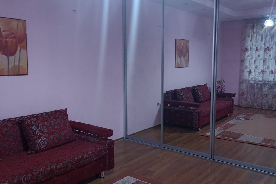 Сдаётся 1-комнатная квартира, 35 м²