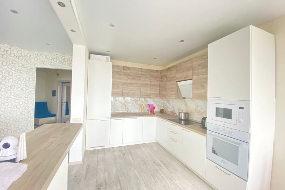 Продаётся 3-комнатная квартира, 74.1 м²