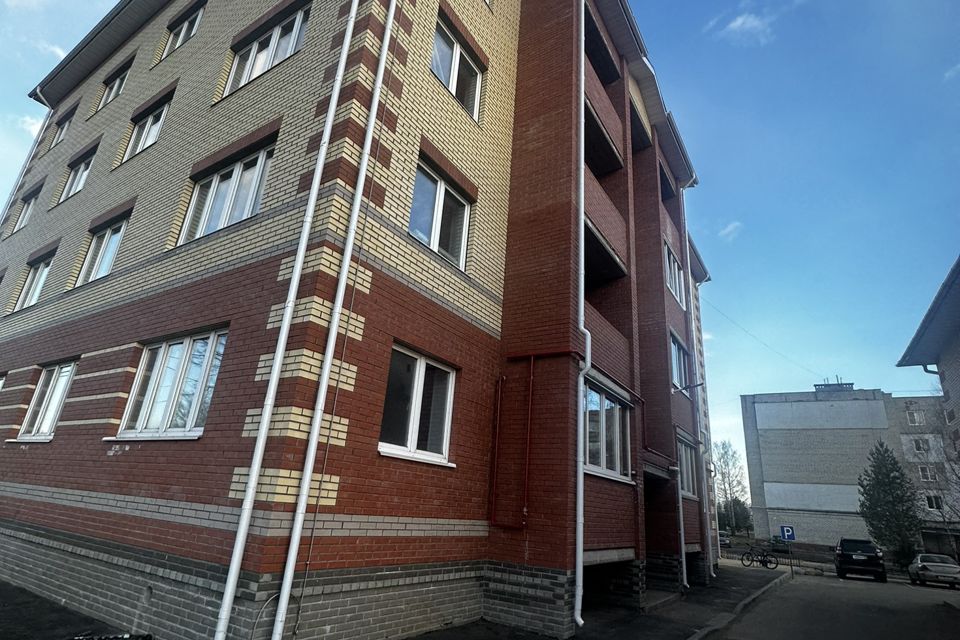 Продаётся 2-комнатная квартира, 60.5 м²
