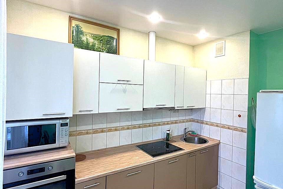 Продаётся 2-комнатная квартира, 56 м²