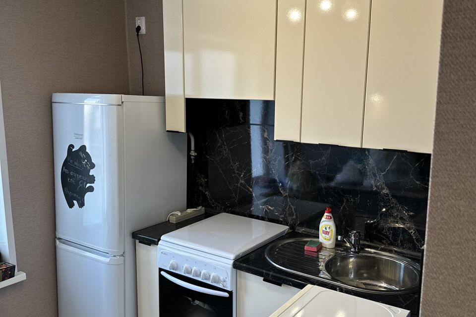 Продаётся 1-комнатная квартира, 35.6 м²