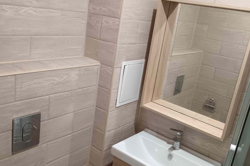 Продаётся 1-комнатная квартира, 37 м²