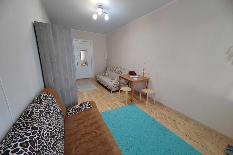 Продаётся комната в 4-комн. квартире, 18 м²