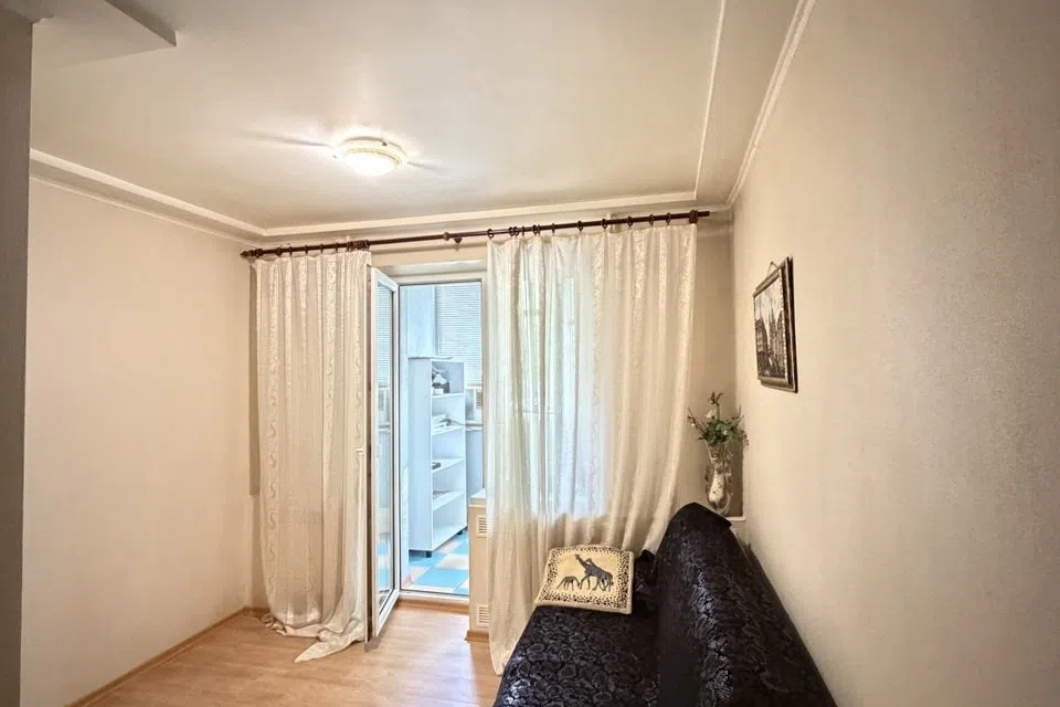 Продаётся 3-комнатная квартира, 73 м²
