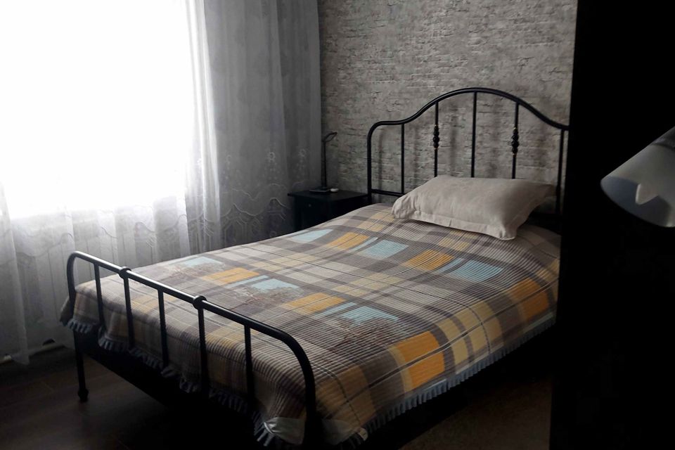 Продаётся 2-комнатная квартира, 55.7 м²