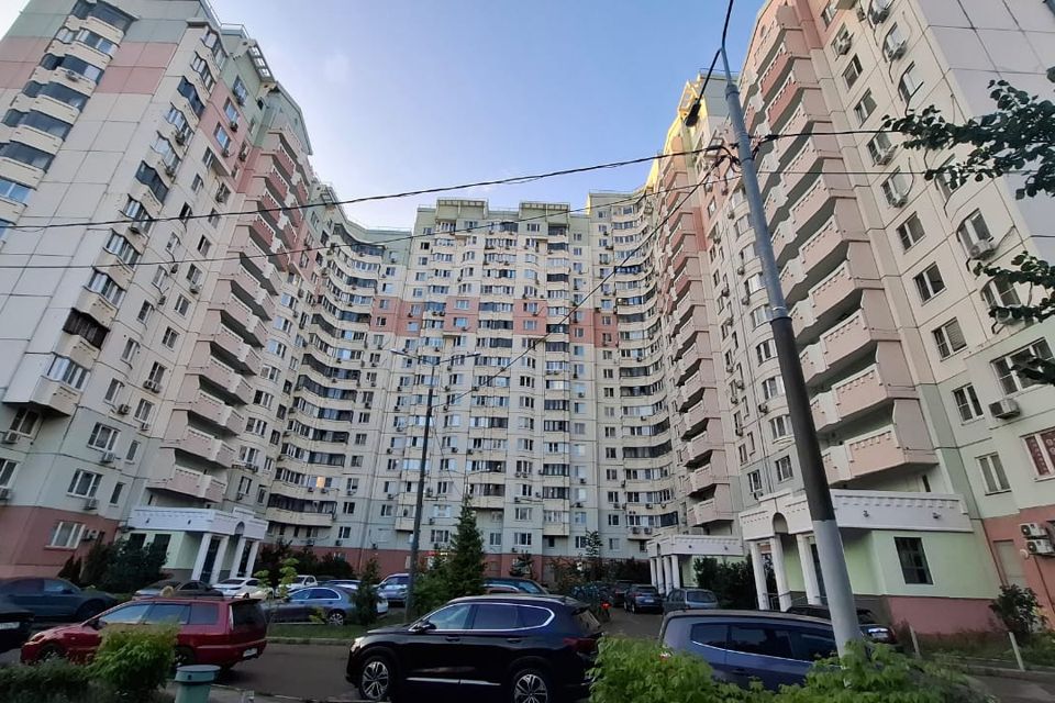 Продаётся 2-комнатная квартира, 74.1 м²