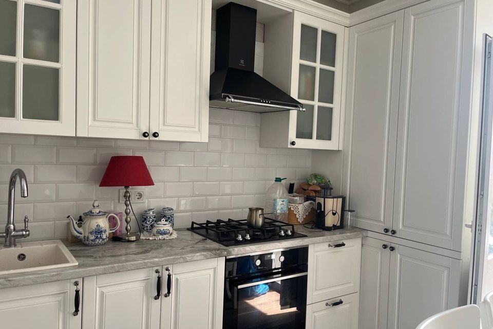 Продаётся 2-комнатная квартира, 52.9 м²