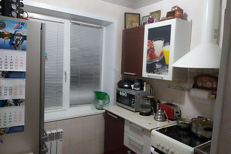 Продаётся 2-комнатная квартира, 43.8 м²