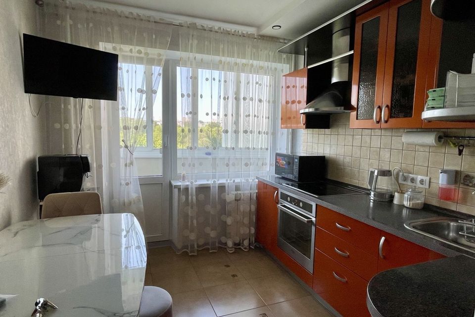 Продаётся 3-комнатная квартира, 72.8 м²