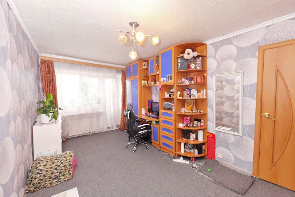 Продаётся 2-комнатная квартира, 42.4 м²