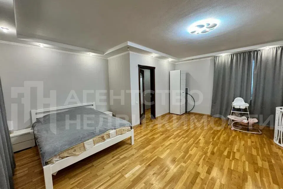 Продаётся 2-этажный дом, 200.1 м²
