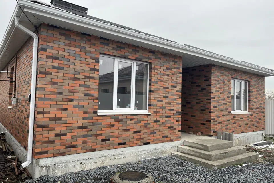 Продаётся 1-этажный дом, 100 м²