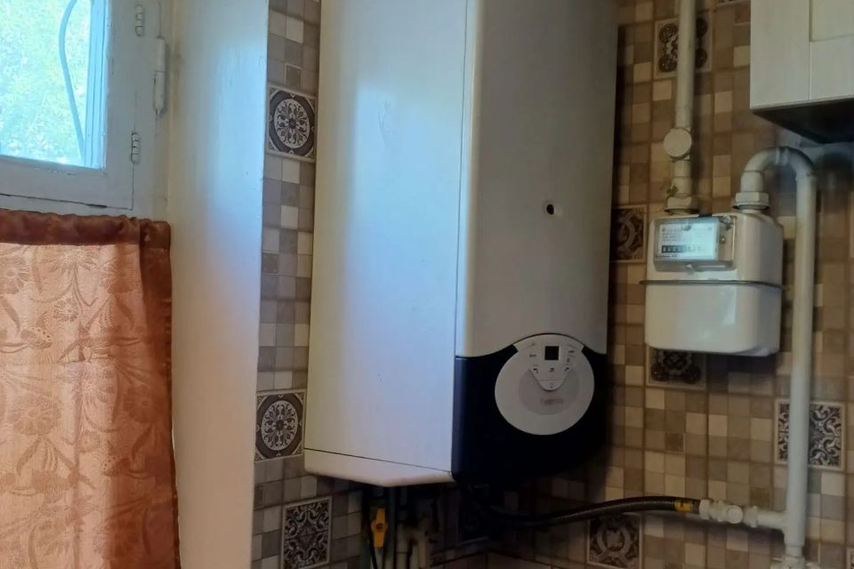 Продаётся 2-комнатная квартира, 42.3 м²