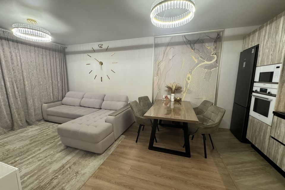 Продаётся 3-комнатная квартира, 61.5 м²