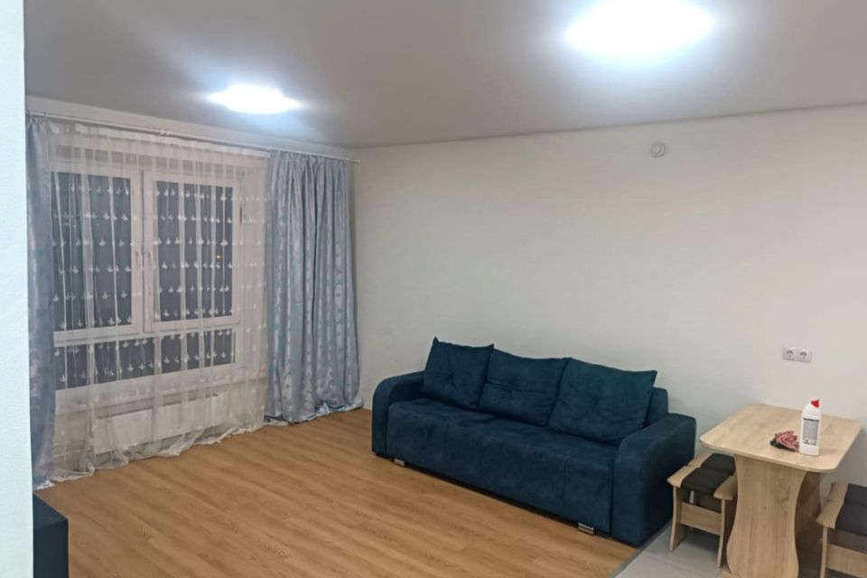 Продаётся 1-комнатная квартира, 42.9 м²