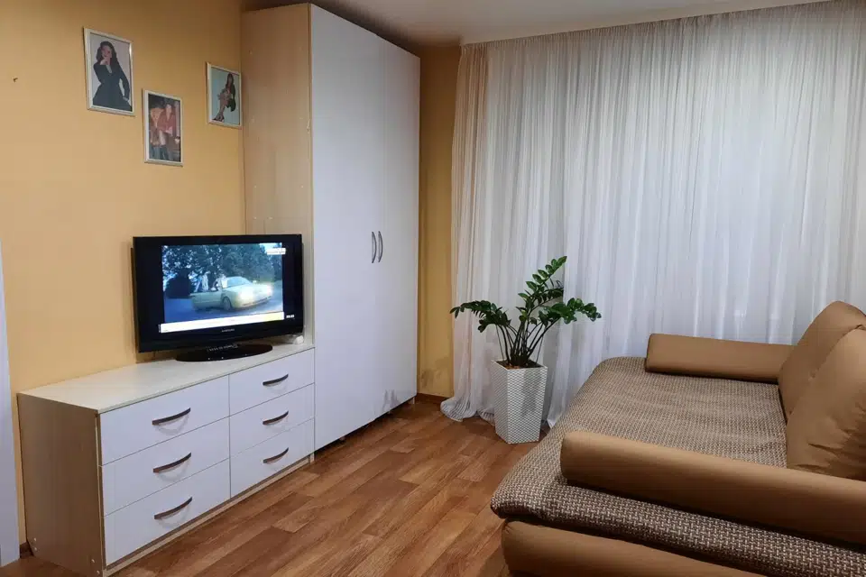 Продаётся 1-комнатная квартира, 42.6 м²