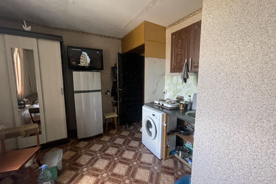 Продаётся комната в 1-комн. квартире, 15 м²