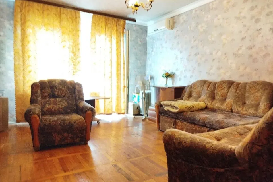 Продаётся 3-комнатная квартира, 63.5 м²
