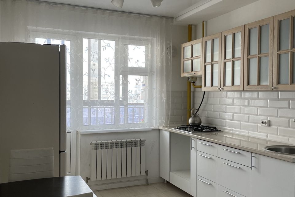 Продаётся 1-комнатная квартира, 49.69 м²