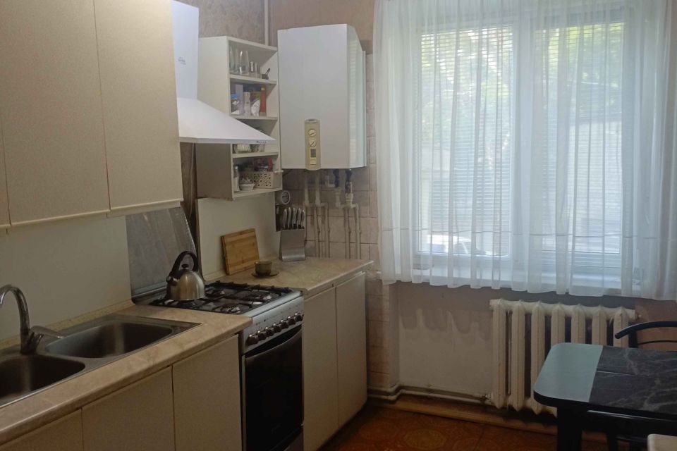 Продаётся 4-комнатная квартира, 87 м²