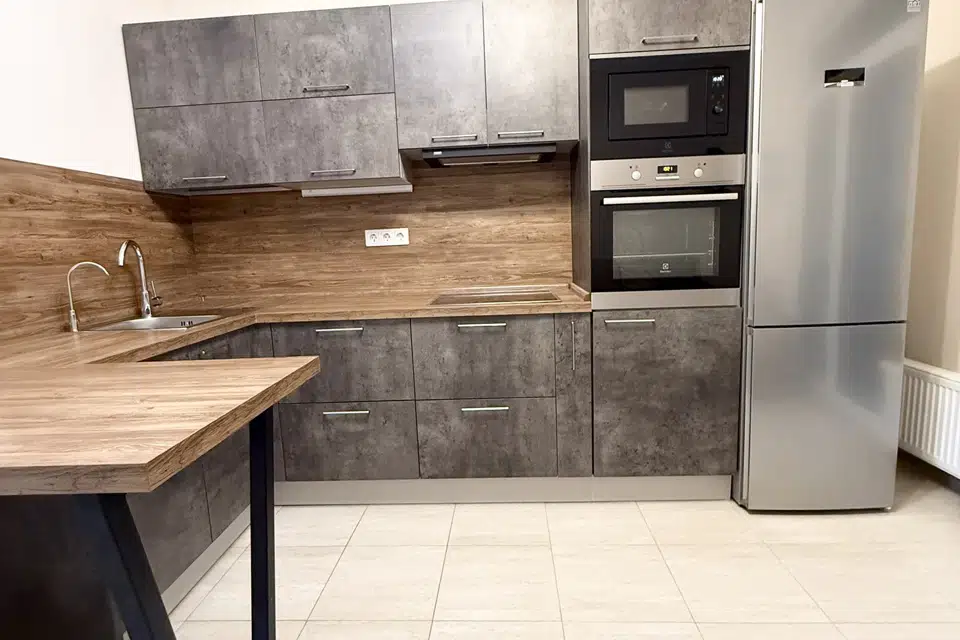 Продаётся 1-комнатная квартира, 40.8 м²