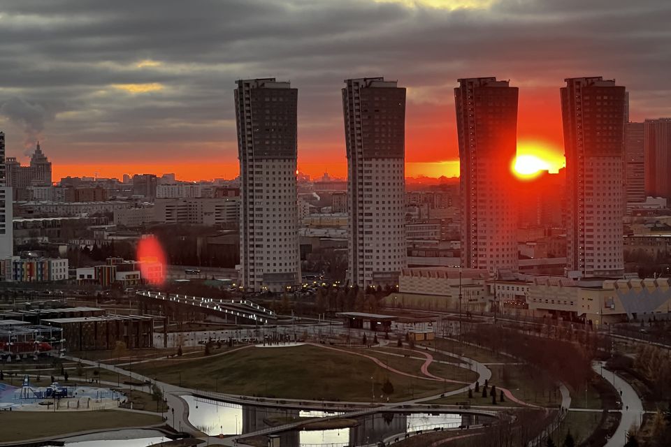 Продаётся 2-комнатная квартира, 79 м²