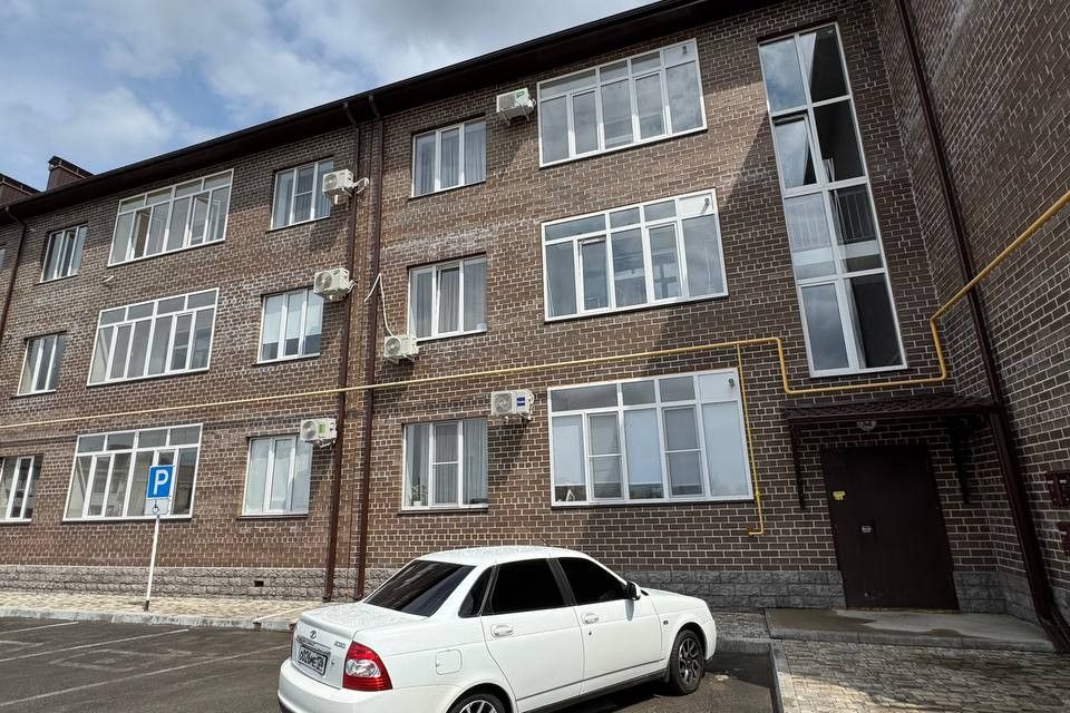 Продаётся 2-комнатная квартира, 57.7 м²
