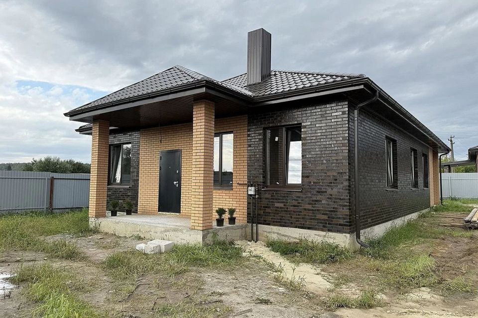 Продаётся 1-этажный дом, 105 м²