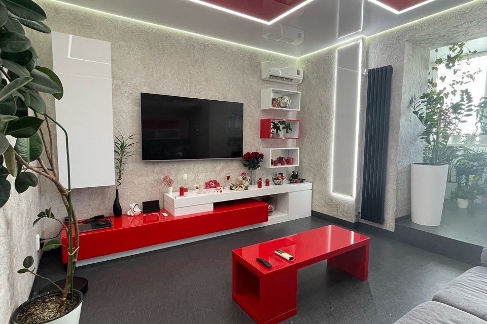 Продаётся 3-комнатная квартира, 82.5 м²