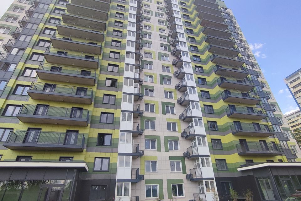 Продаётся 1-комнатная квартира, 42 м²