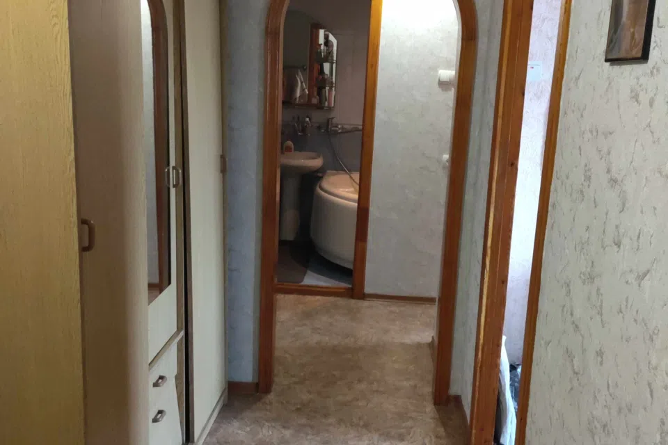 Продаётся 3-комнатная квартира, 54.6 м²