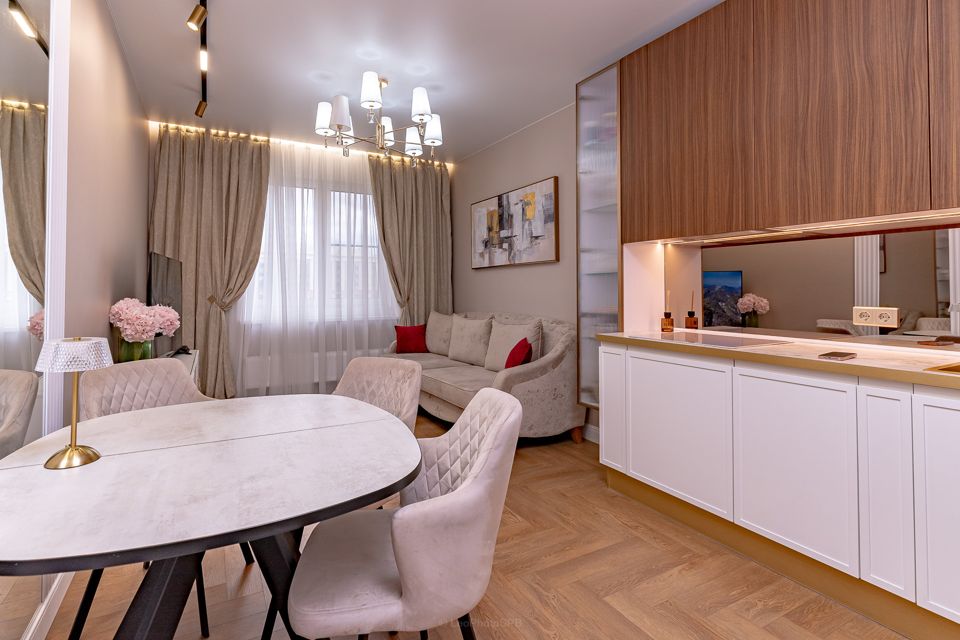 Продаётся 2-комнатная квартира, 56.78 м²