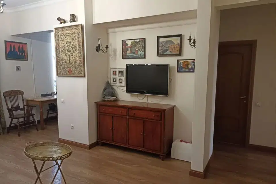 Продаётся 3-комнатная квартира, 85 м²