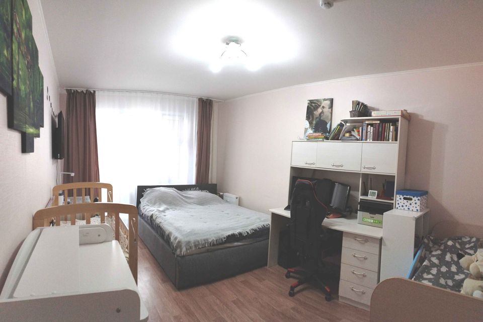 Продаётся 1-комнатная квартира, 37.7 м²