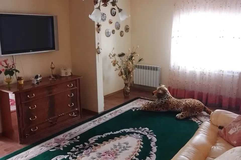 Продаётся 1-этажный дом, 135 м²