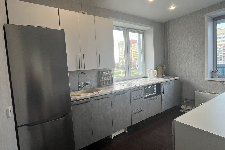 Продаётся 1-комнатная квартира, 42.7 м²