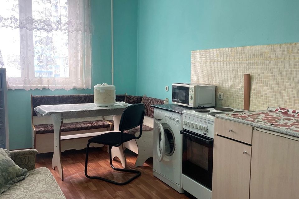 Сдаётся 1-комнатная квартира, 47 м²