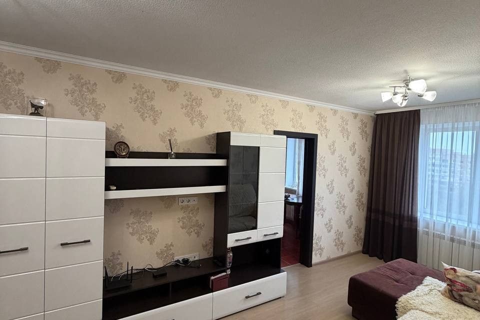 Продаётся 4-комнатная квартира, 85 м²