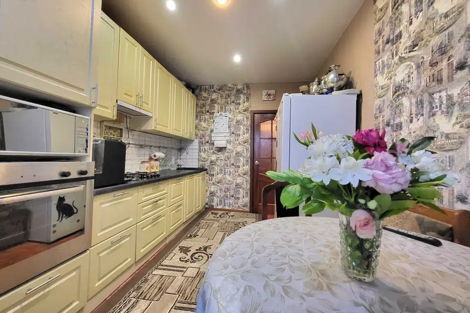 Продаётся 3-комнатная квартира, 77.9 м²