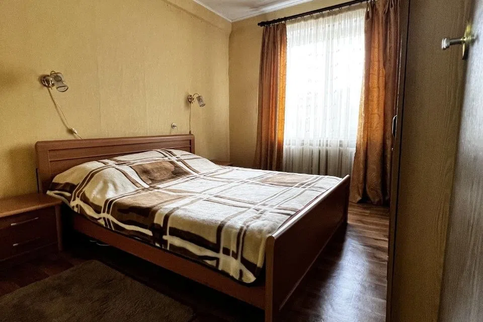 Продаётся 3-комнатная квартира, 64.9 м²