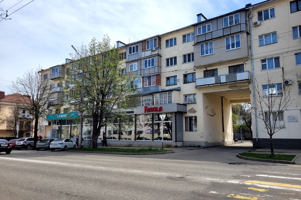 Продаётся 2-комнатная квартира, 46.7 м²