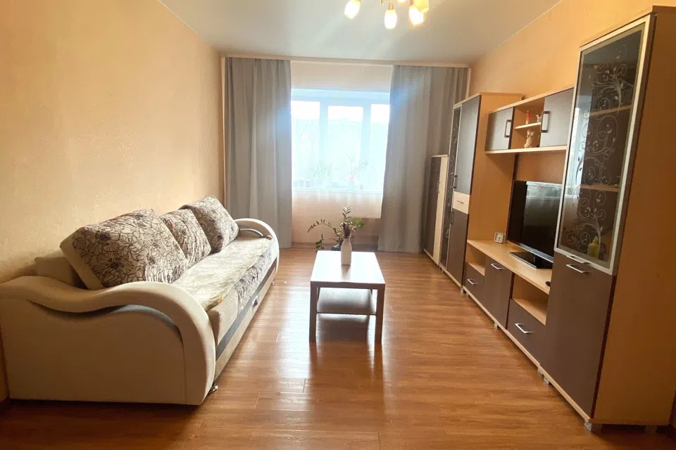 Продаётся 3-комнатная квартира, 69.6 м²