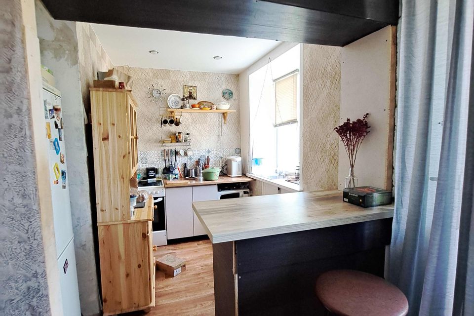 Продаётся 3-комнатная квартира, 64 м²