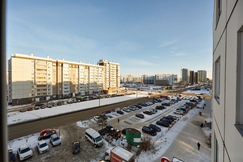 Продаётся 3-комнатная квартира, 86 м²