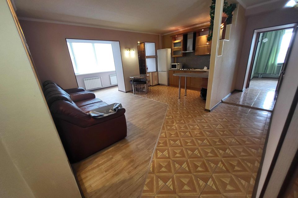 Продаётся 2-комнатная квартира, 63.4 м²