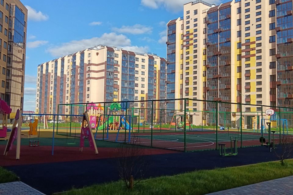 Продаётся 1-комнатная квартира, 37 м²