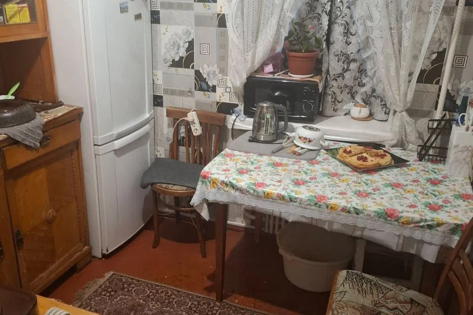 Продаётся 1-комнатная квартира, 37.9 м²