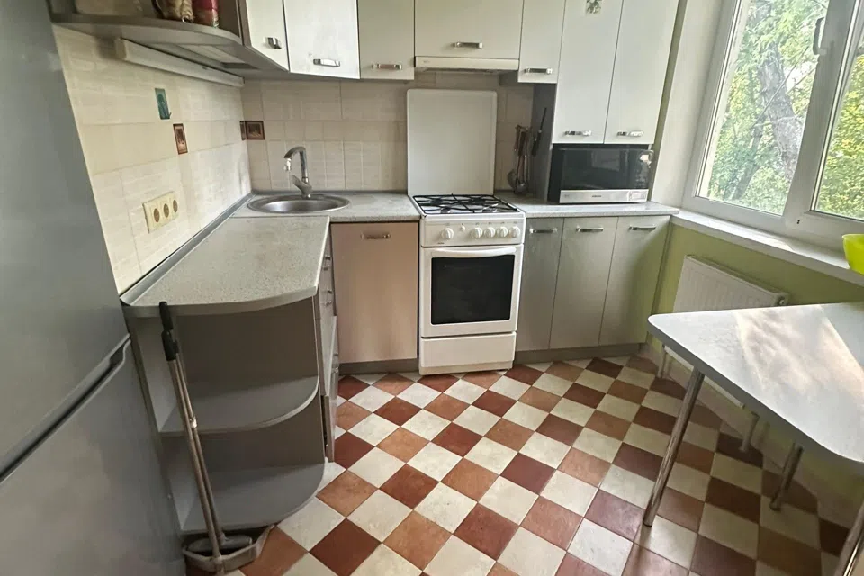 Продаётся 3-комнатная квартира, 64 м²