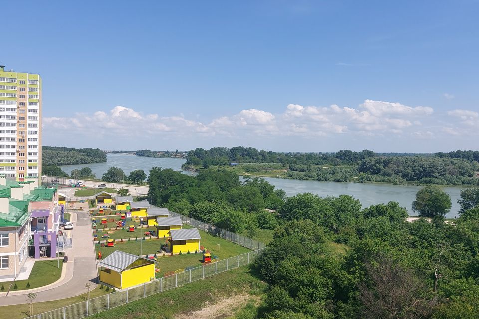 Продаётся 2-комнатная квартира, 64 м²